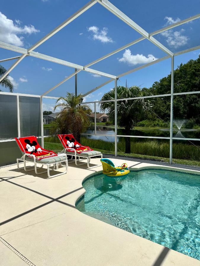 Private Pool With A Beautiful View Overlooking The Lake! Near Disney - Universal Kissimmee Buitenkant foto